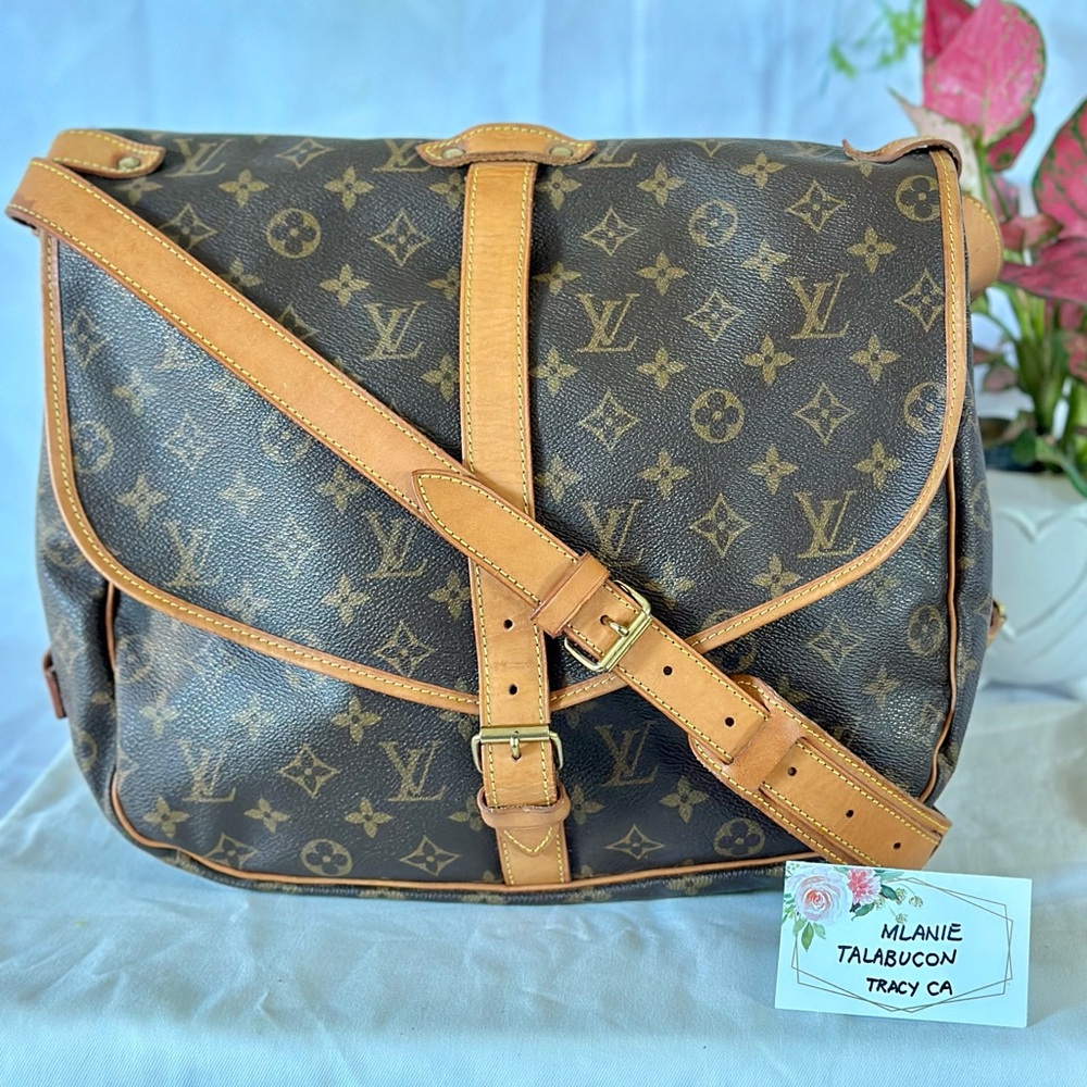 Louis Vuitton Saumur 35 Mono